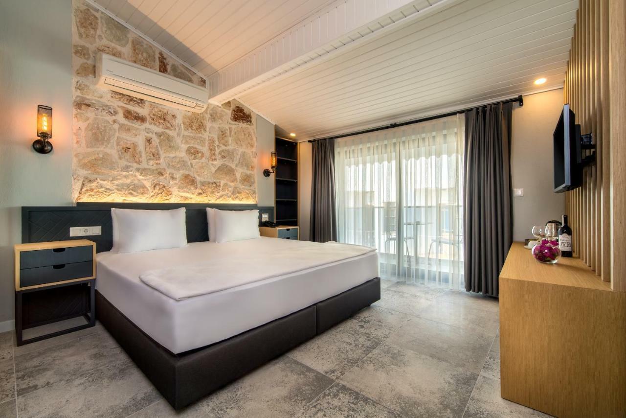 Isola 12 Hotel Каш Экстерьер фото