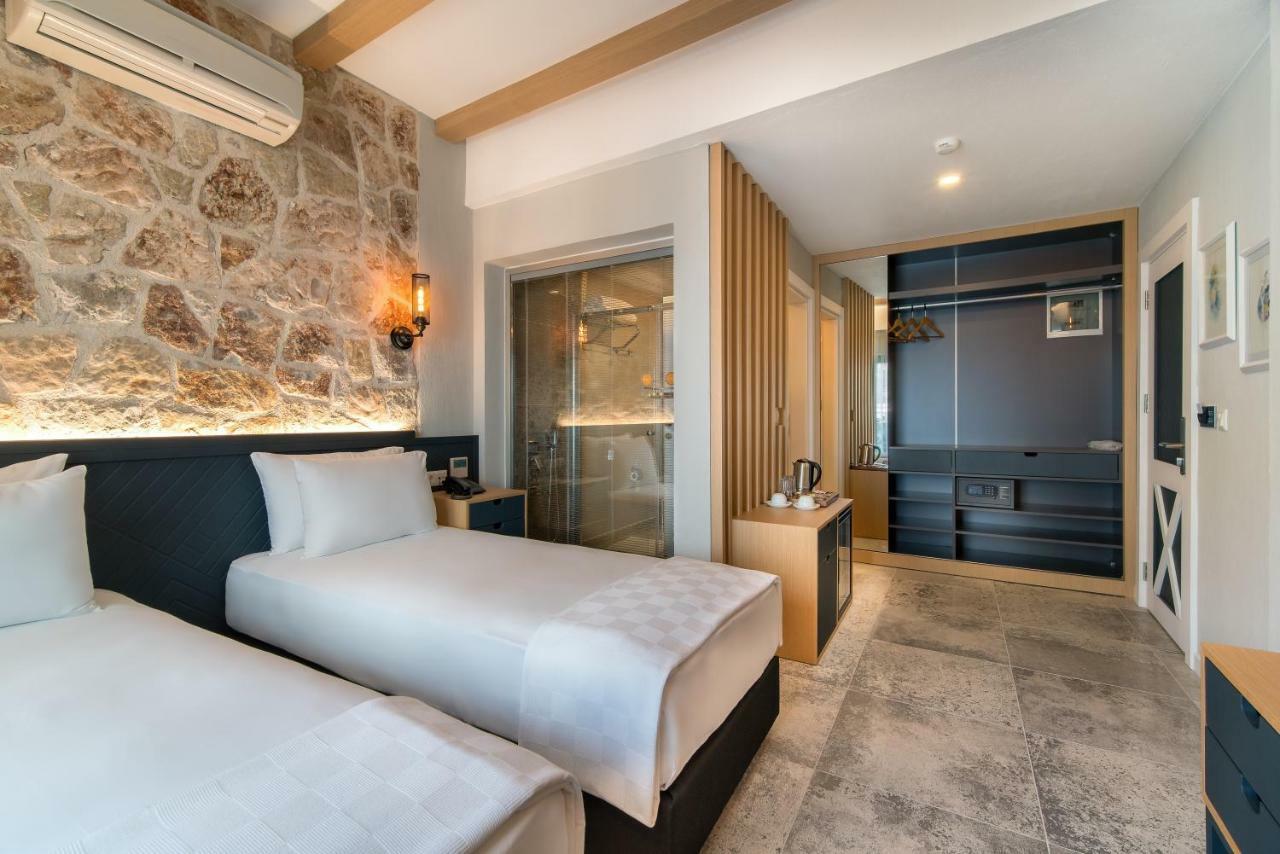 Isola 12 Hotel Каш Экстерьер фото